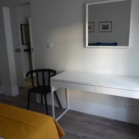 아파트 Confortable 1 Bedroom At Roma Avenue - 1a *