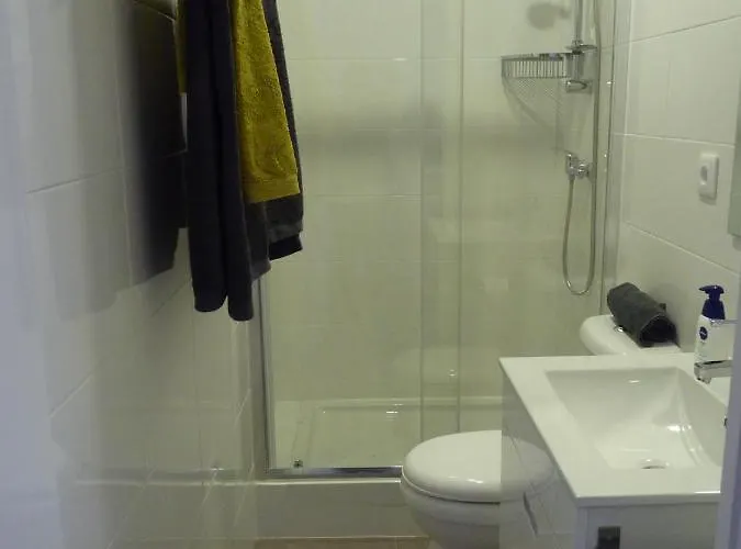 아파트 Confortable 1 Bedroom At Roma Avenue - 1a 리스본